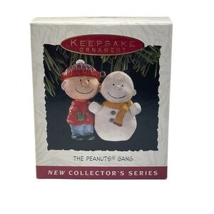 1993 Hallmark Keepsake Ornament Peanuts Gang #1 Charlie Brown & Snowman